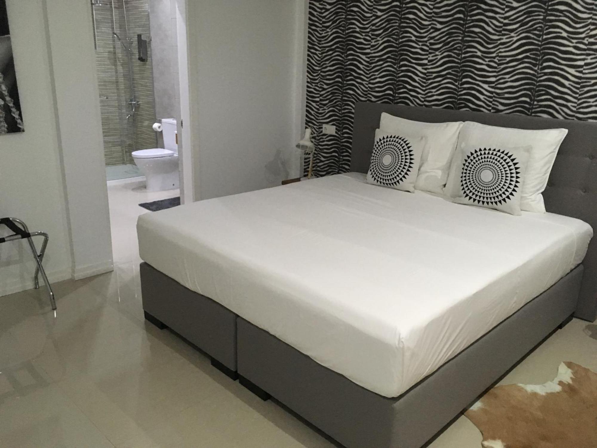 Prassa 3 Boutique Hotel Минделу Экстерьер фото