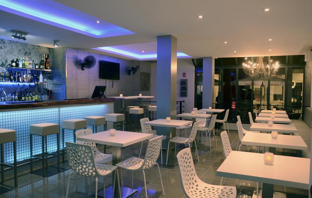 Prassa 3 Boutique Hotel Минделу Экстерьер фото